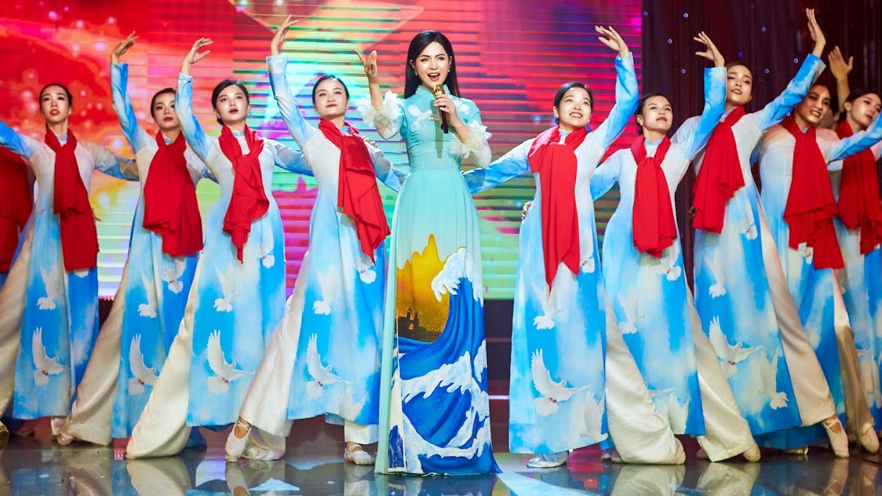 viet-tiep-cau-chuyen-hoa-binh