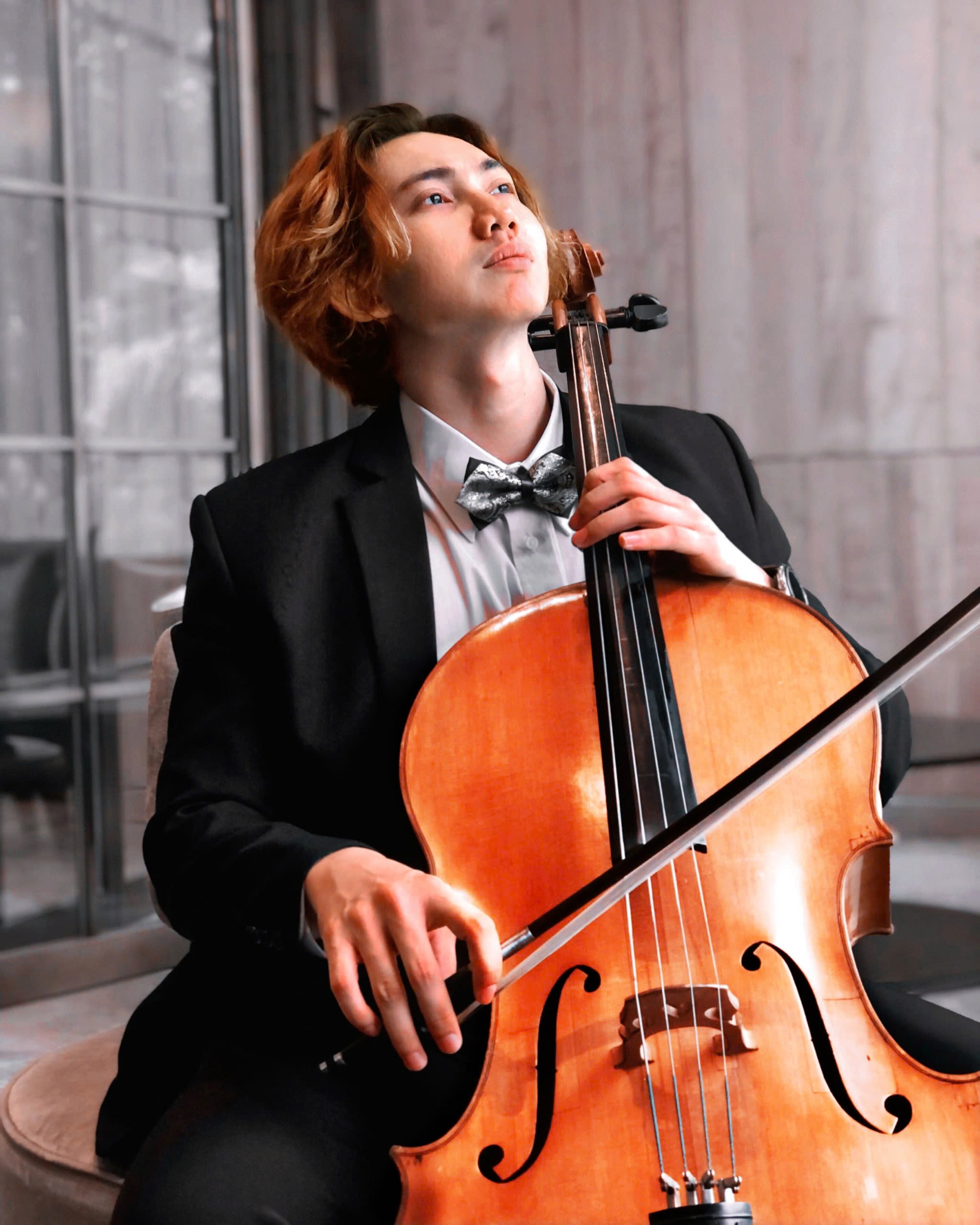 Cellist Trung Nguyên
