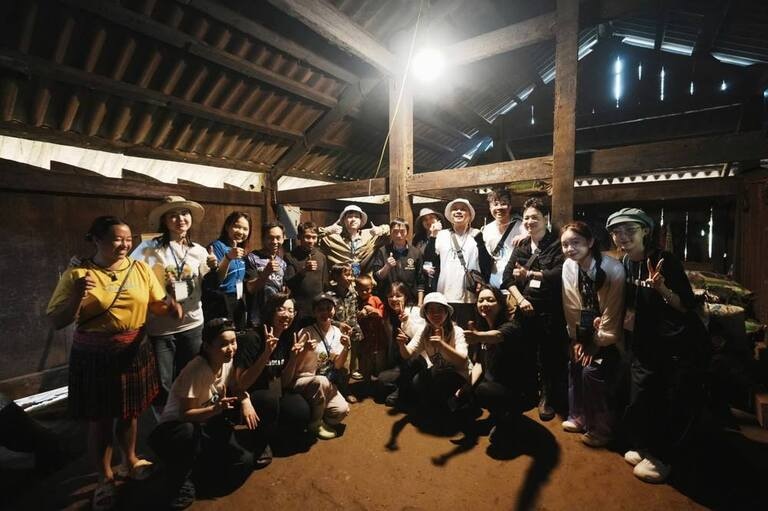 Double2T: Đánh cắp mặt trời thắp sáng vùng sâu