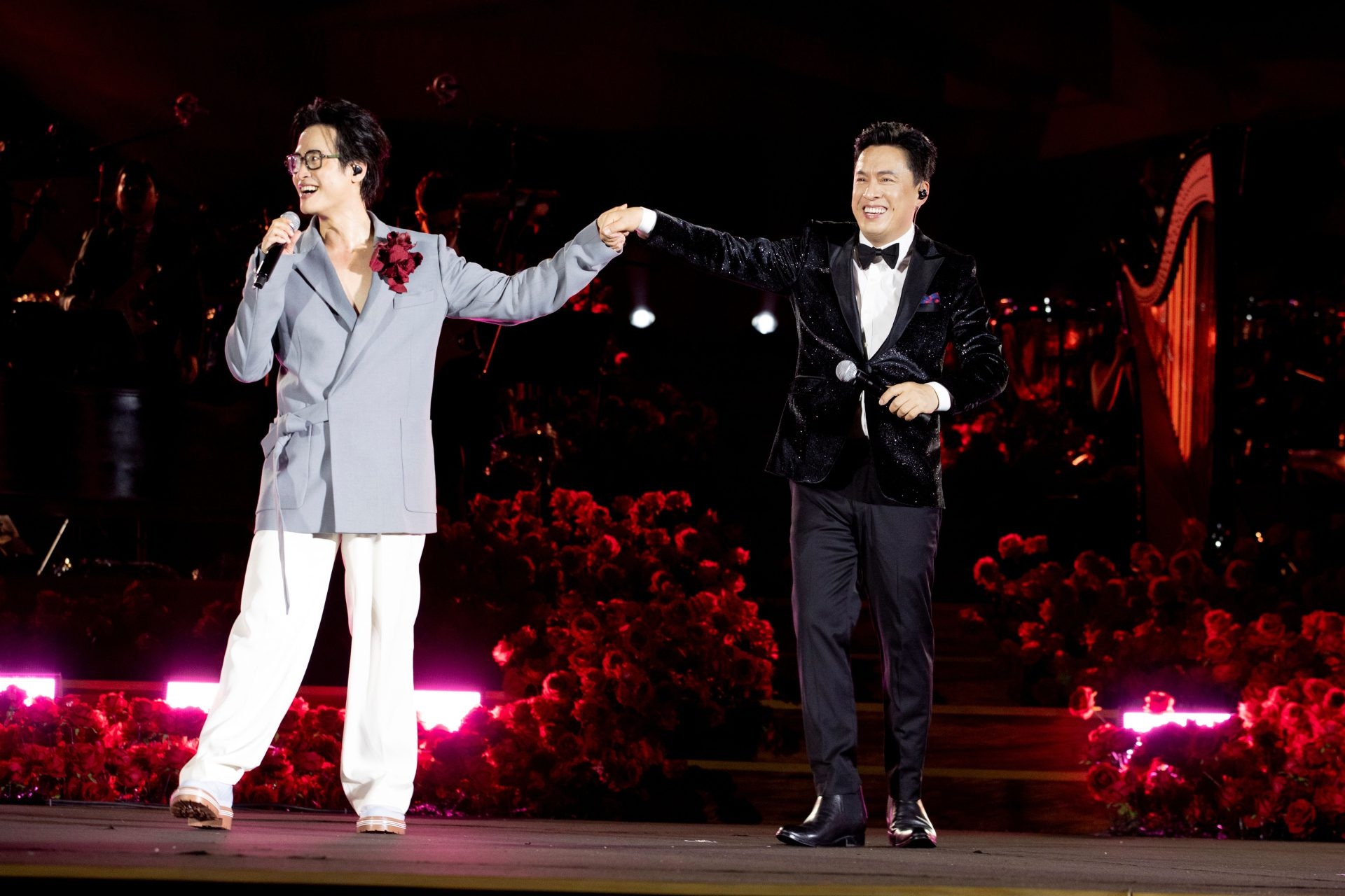 Concert Sketch A Rose: Hai đêm nhạc rực cháy Sài Gòn