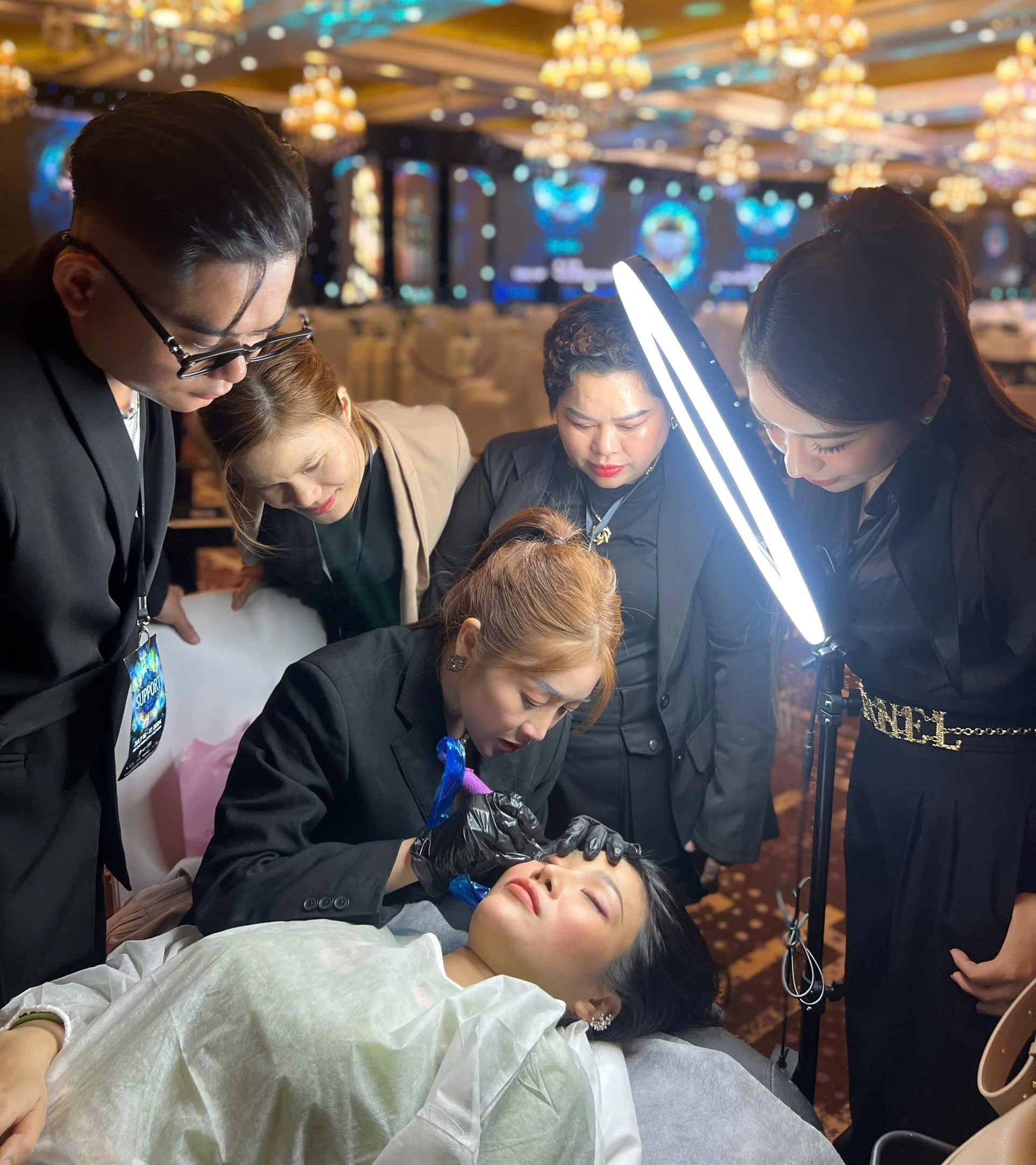 KIM THANH PHUN XĂM - 1