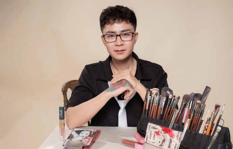Makeup Artist Nguyên Phát