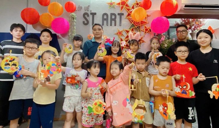 Xưởng vẽ Sơn Tùng Art: Nơi hội họa trở thành hành trình nuôi dưỡng sự sáng tạo và hạnh phúc