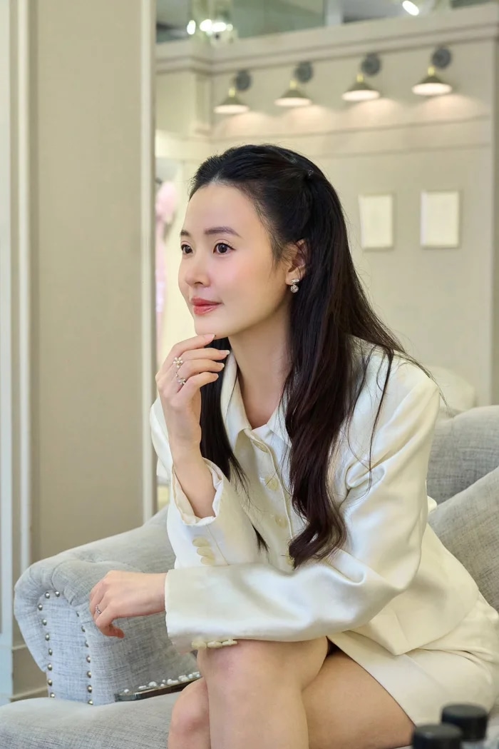 Sau kết hôn Midu tập chung cho gia đình và sự nghiệp, rất ít tham gia showbiz